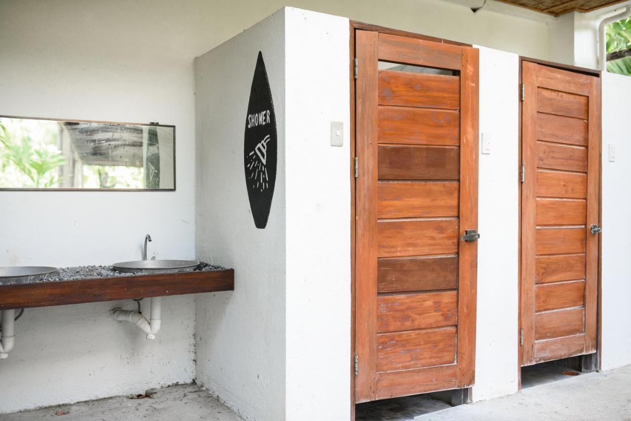 Sinag Hostel (Adults Only) General Luna (Surigao del Norte) Exterior foto